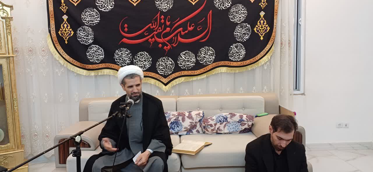 سخنران : حجت الاسلام صابر مصطفی وند