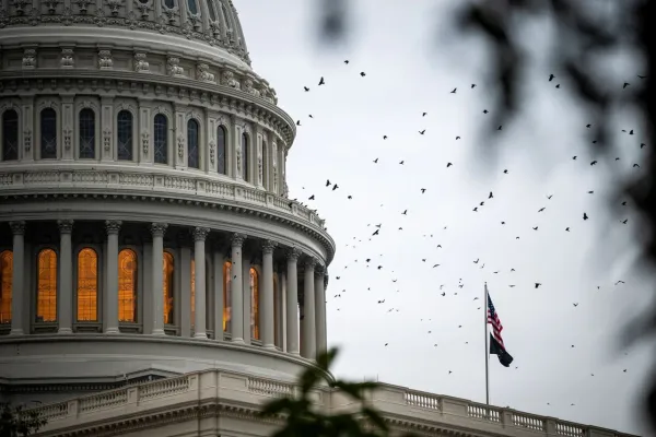 بازگشایی دولت آمریکا پس از طولانی‌ترین تعطیلی؛ بحران سیاسی همچنان پابرجاست